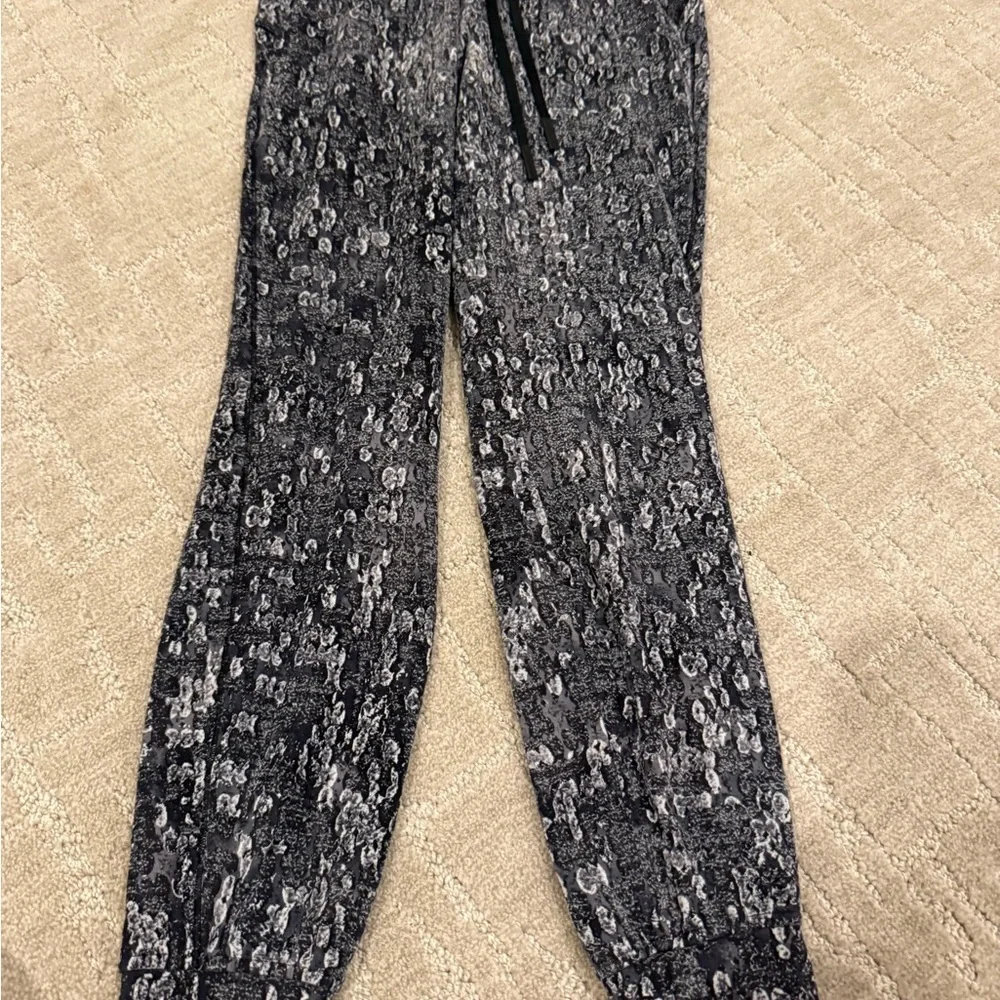 Lululemon Athletica Black and Gray Track Pants with Luxurious Texture
